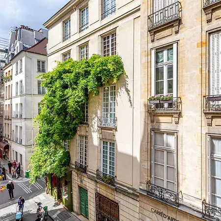 Guestready - Parisian Charm Near Notre-dame Apartment Paris
