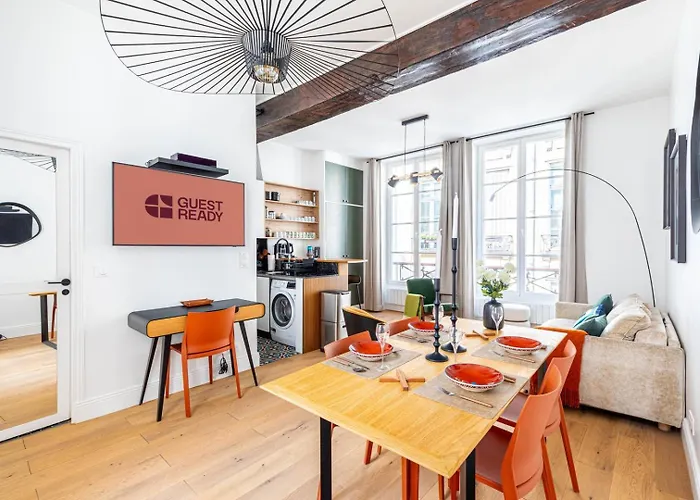 Guestready - Parisian Charm Near Notre-dame 파리
